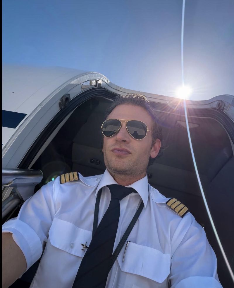 How Long Does It Take to Become an Airline Pilot?